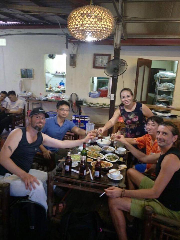 Vinh Gia Airport Lakeview Hostel Hanoi Zewnętrze zdjęcie